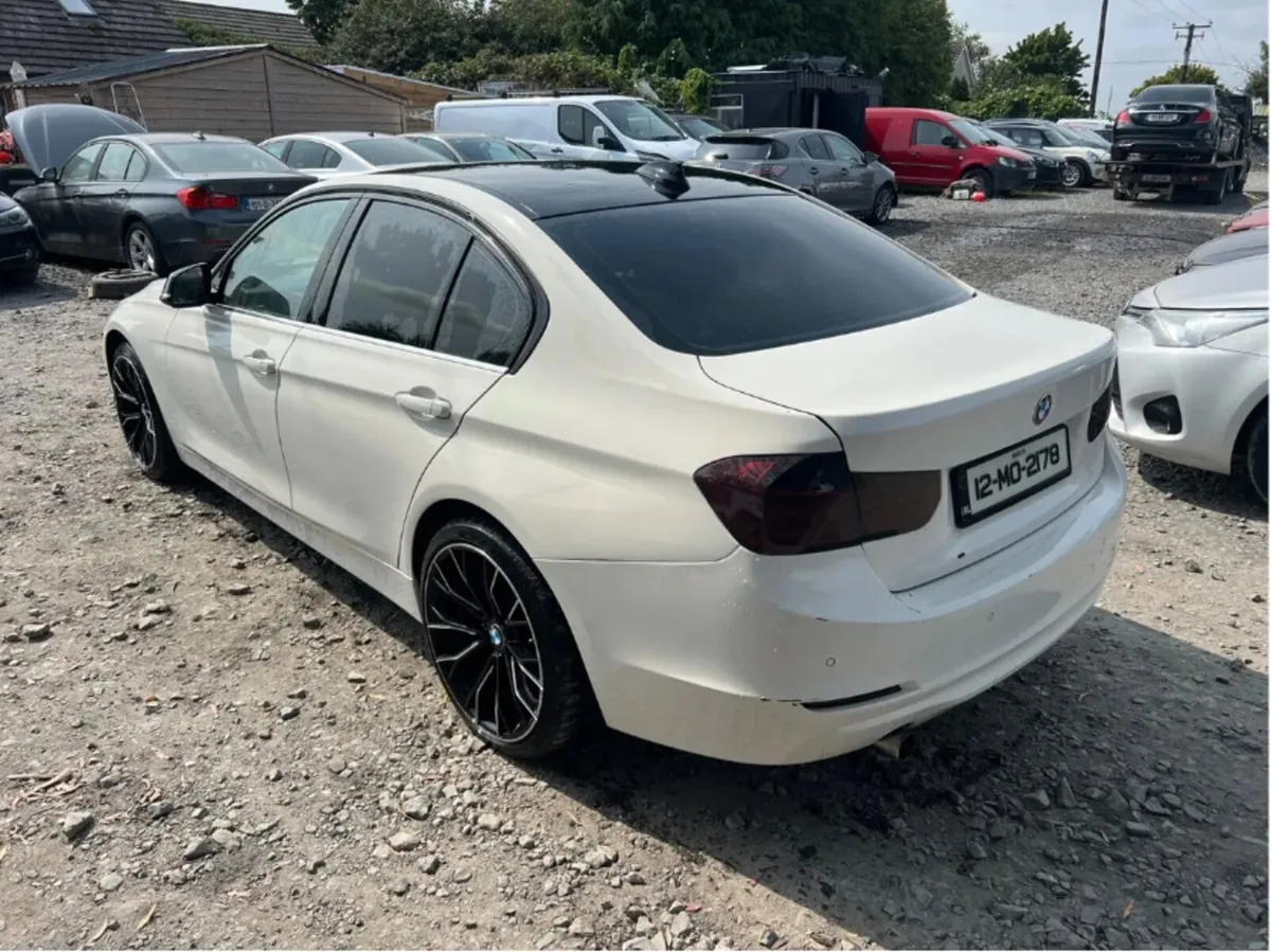 2012 Bmw F30 2.0 Diesel No Damage - Image 4