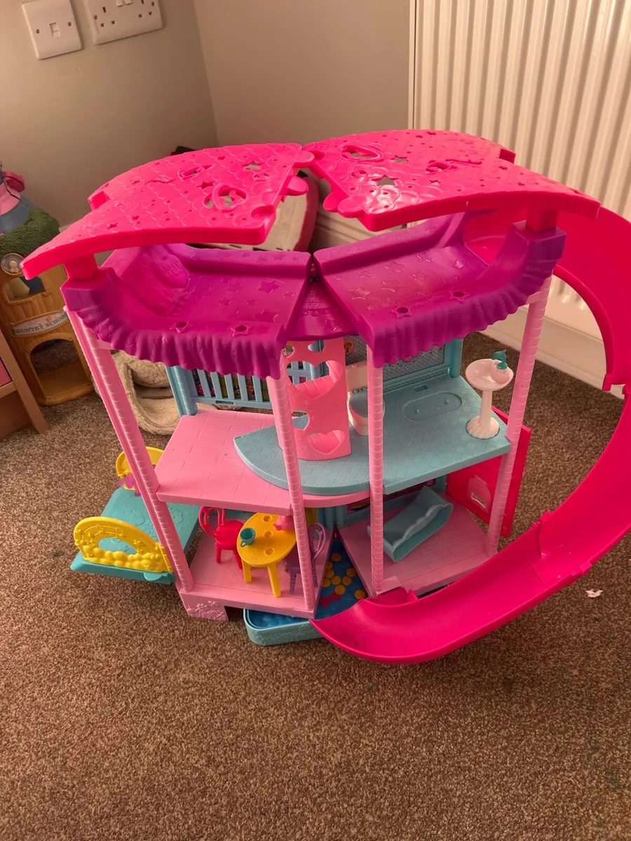 LOL and Barbie and OMG dolls - Image 2