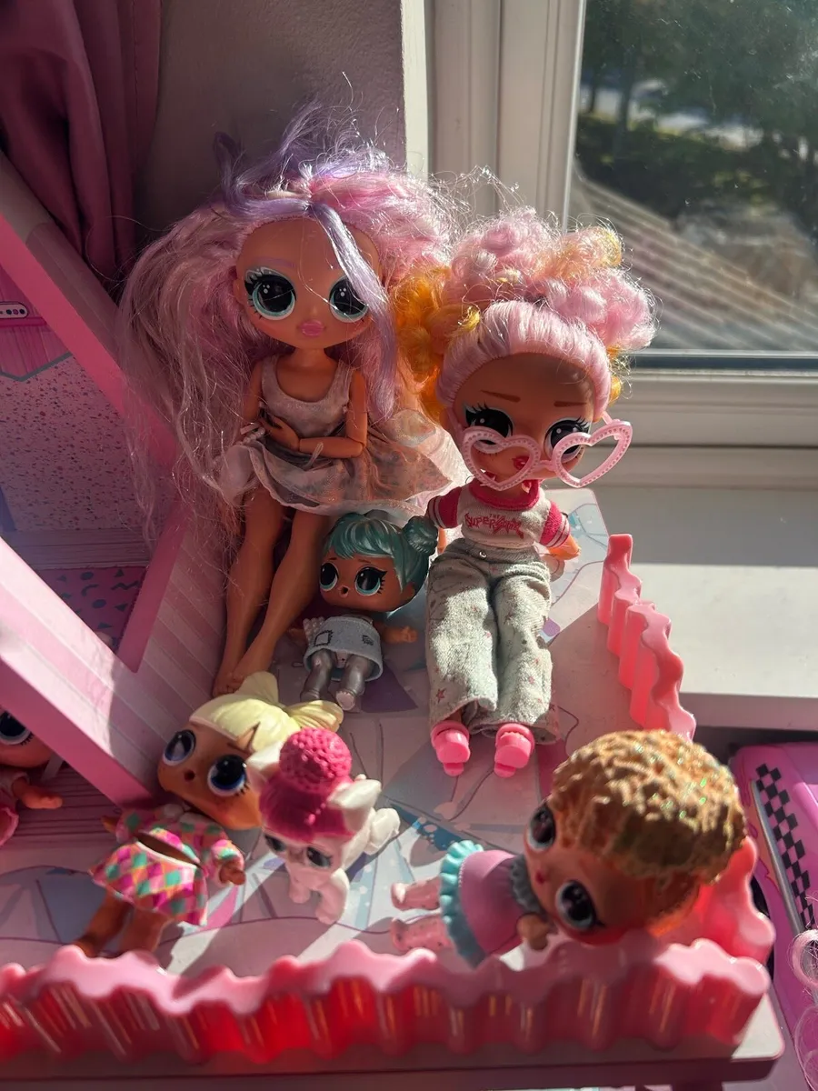LOL and Barbie and OMG dolls - Image 4
