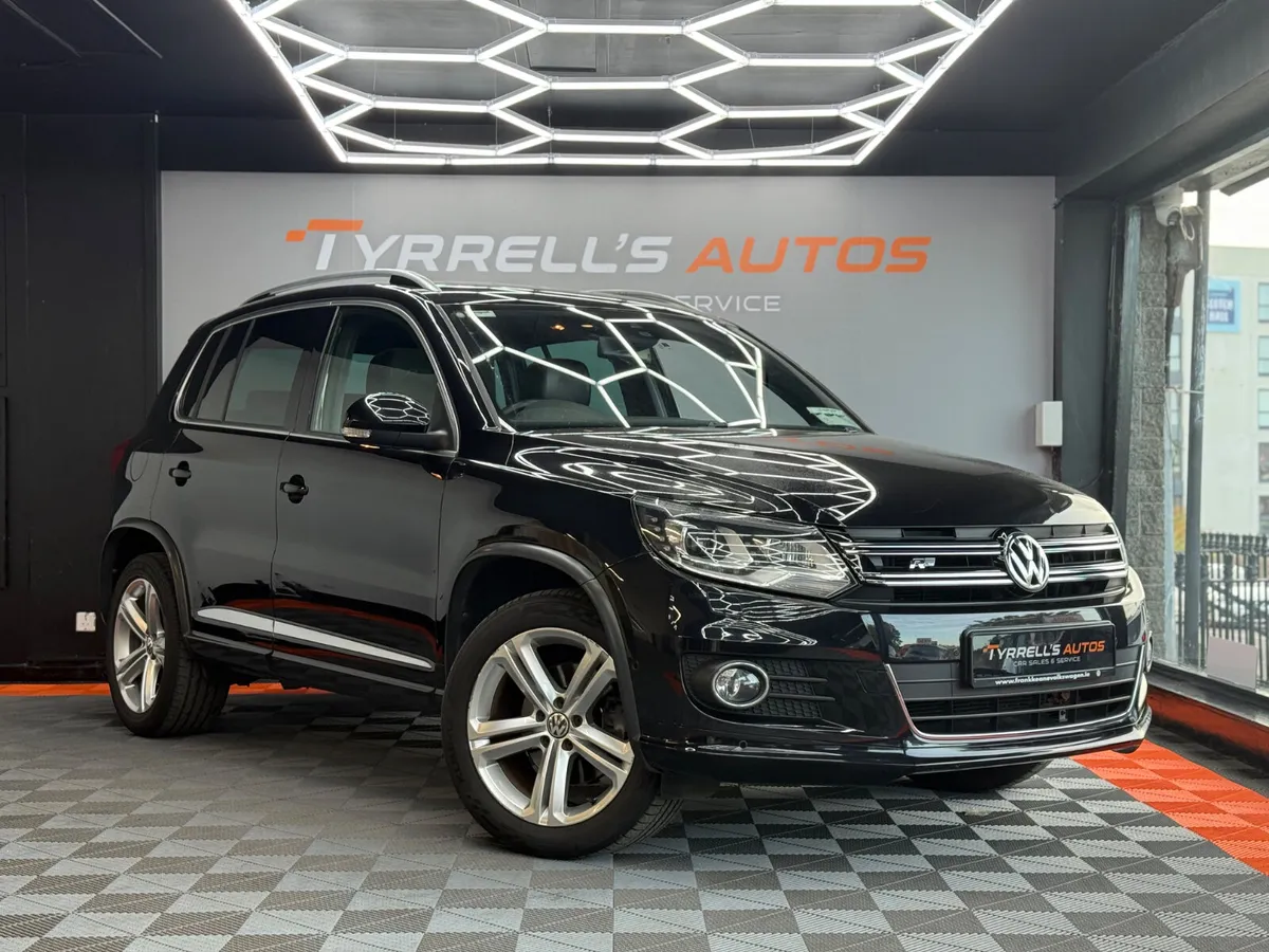 Volkswagen Tiguan 2.0TDI R-Line "LOW KMS" 2016 - Image 4