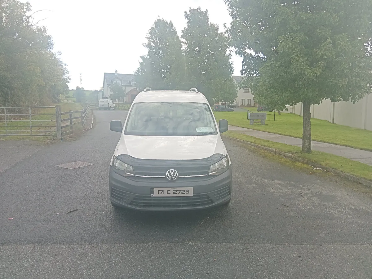 Volkswagen Caddy 2017 - Image 2