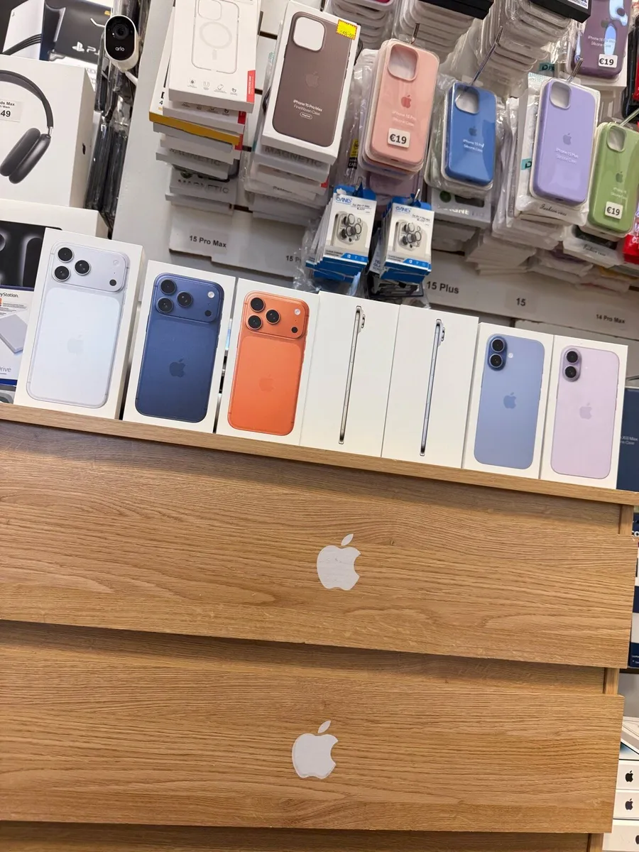 17 PRO 1Tb Blue & Orange Available Today! Shop D15 - Image 1