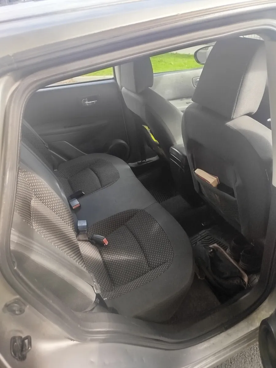 Nissan Qashqai 2009 - Image 2