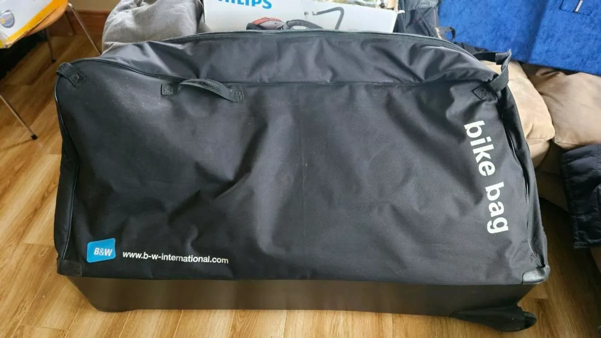 Bike Travel bag B&W - Image 1