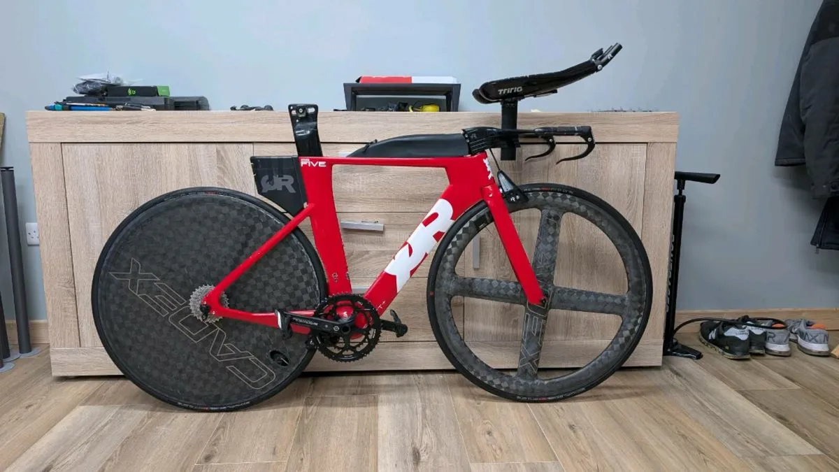 Quintana Roo PR5 TT Triathlon Bike - Image 1