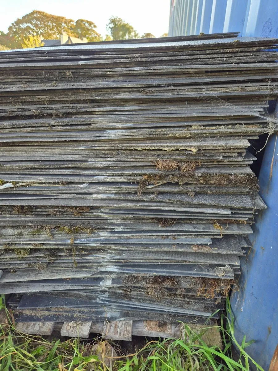 Roof Slates - Image 2