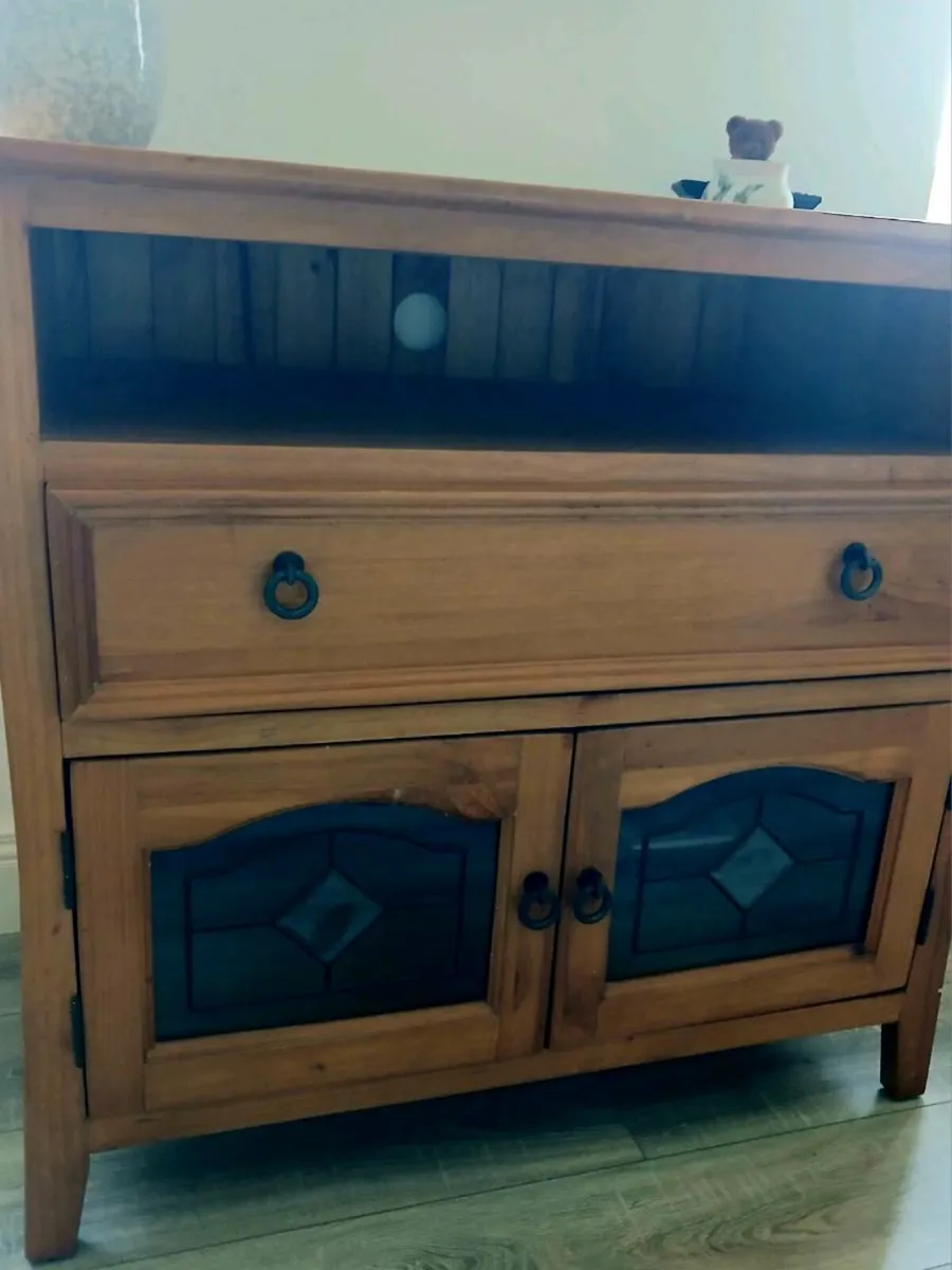 Tv /sideboard unit - Image 1