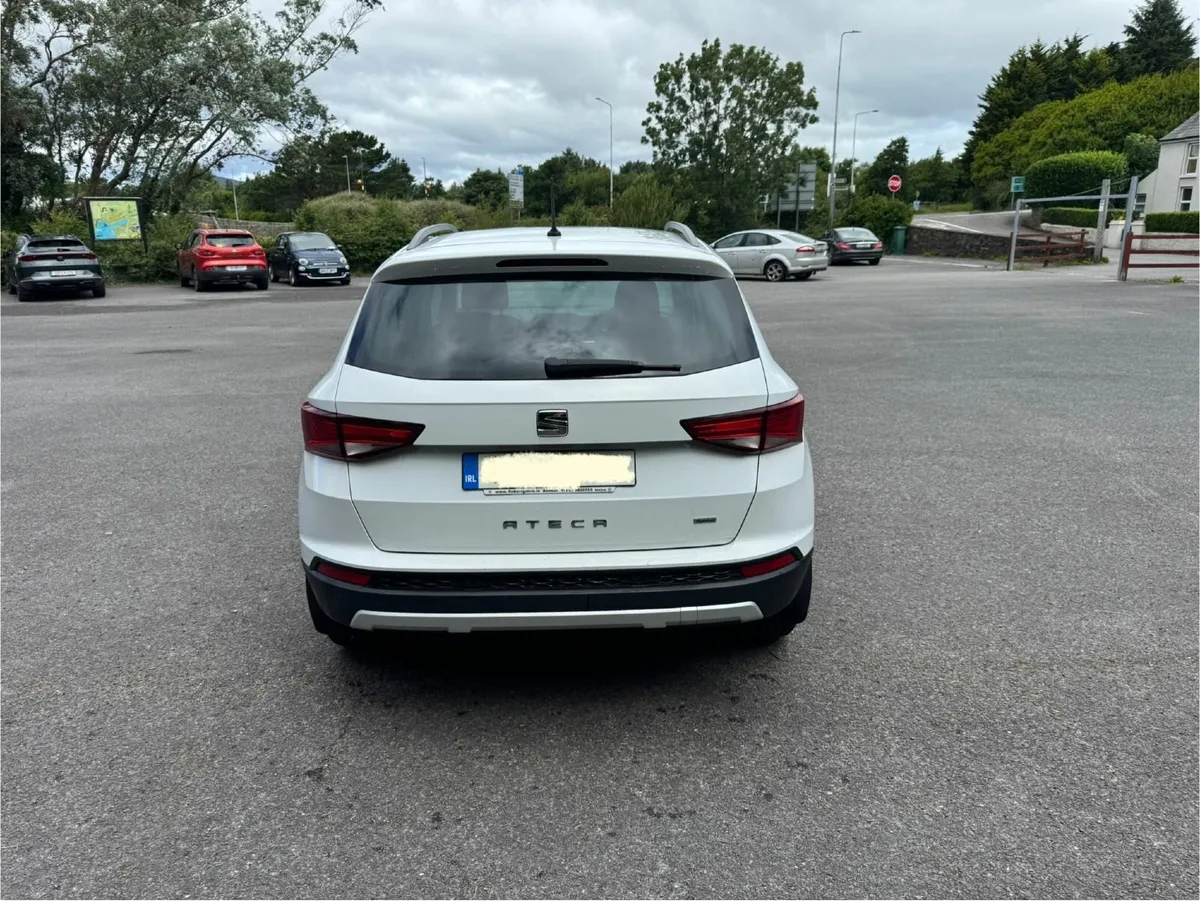 SEAT Ateca 4x4 2017 - Image 2