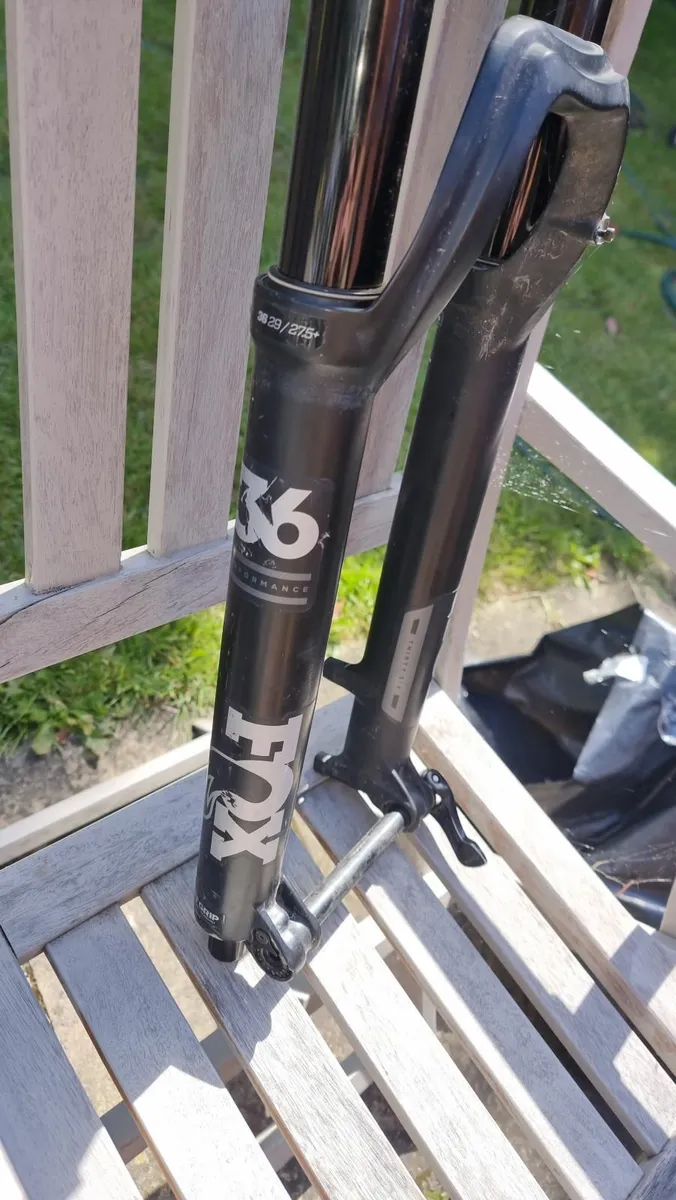 Fox 36 MTB forks 29" - Image 2