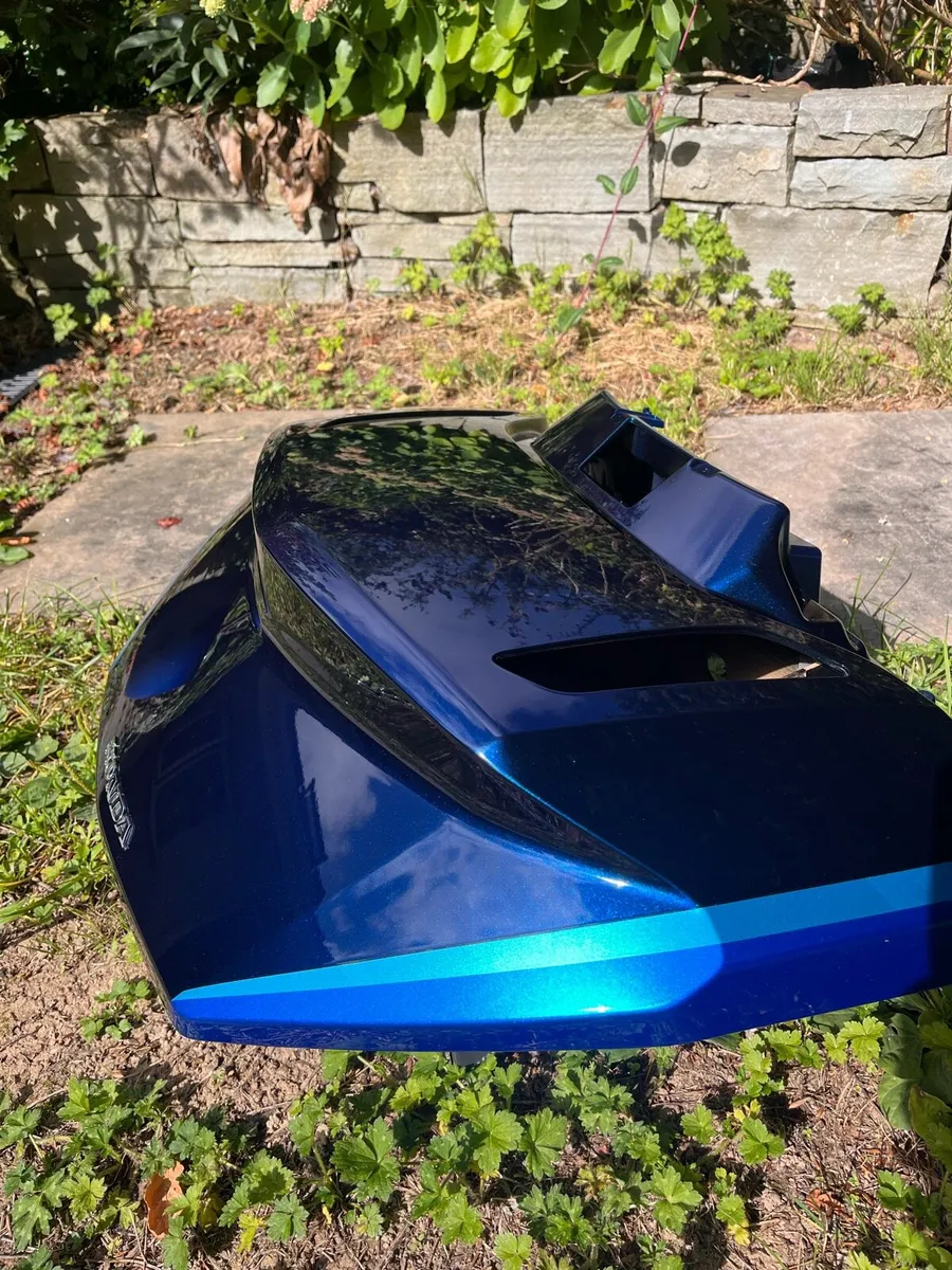 GL 1800 trunk *like new* - Image 4