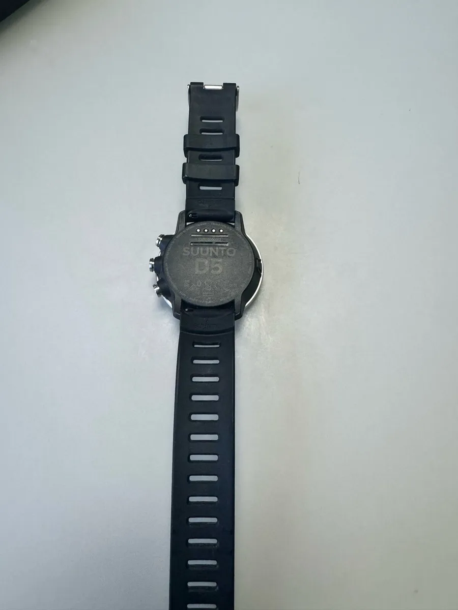 Suunto D5 - Image 2