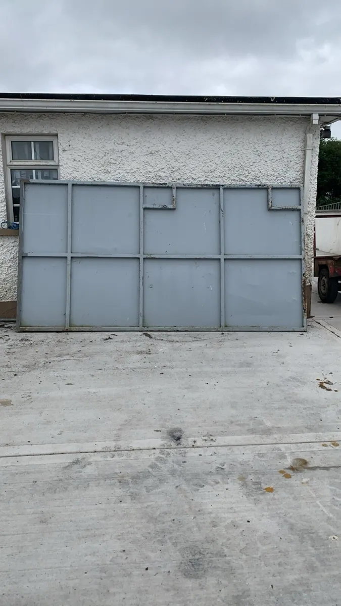 Steel doors - Image 2