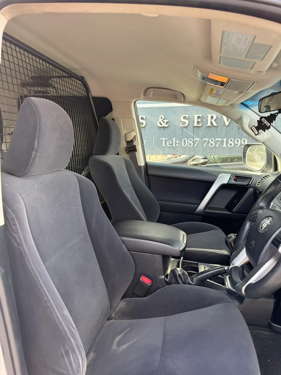 2018 Toyota Land Cruiser LWB Commercial. - Image 4