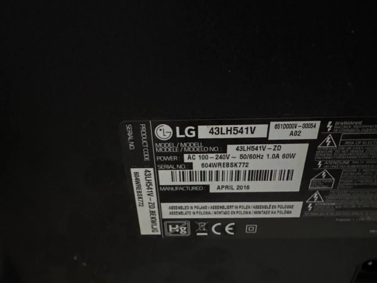 Tv - damaged - Image 2