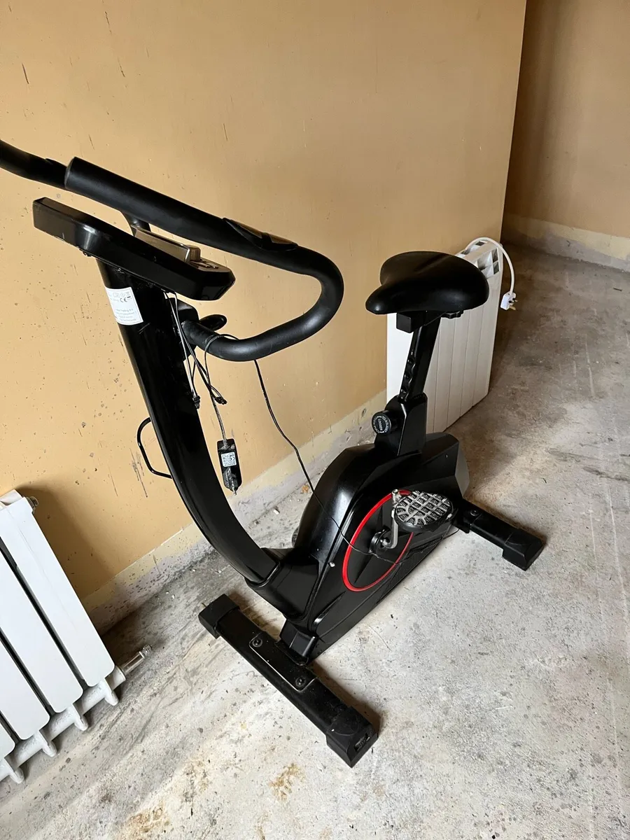 Exercise bike - Image 3