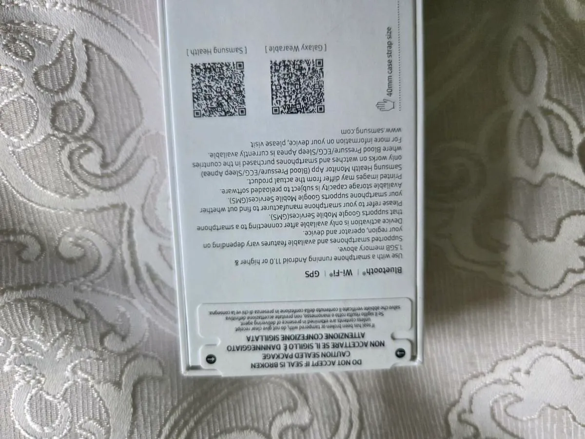 Samsung s7 watch SM-L300 sealed guaranteed - Image 4