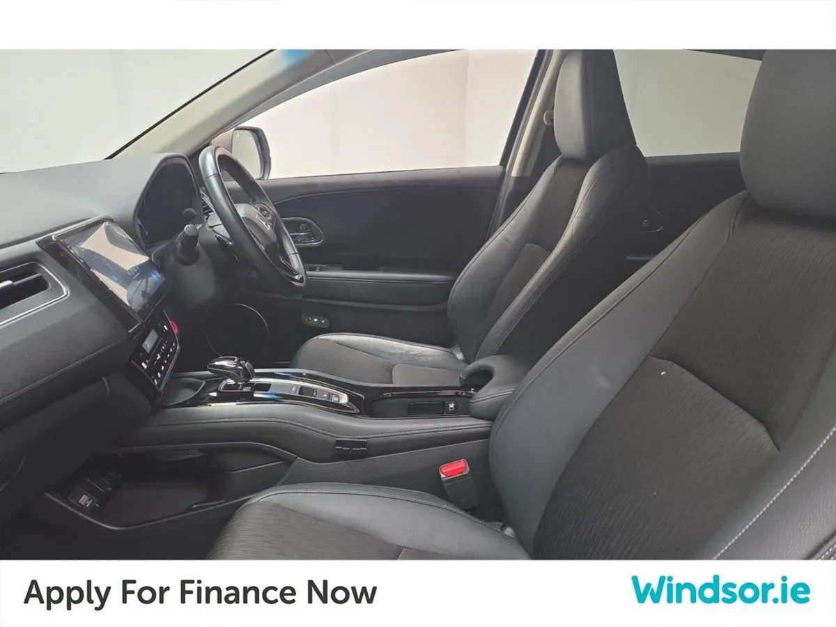 Honda Vezel Z Honda Sensing - Image 4