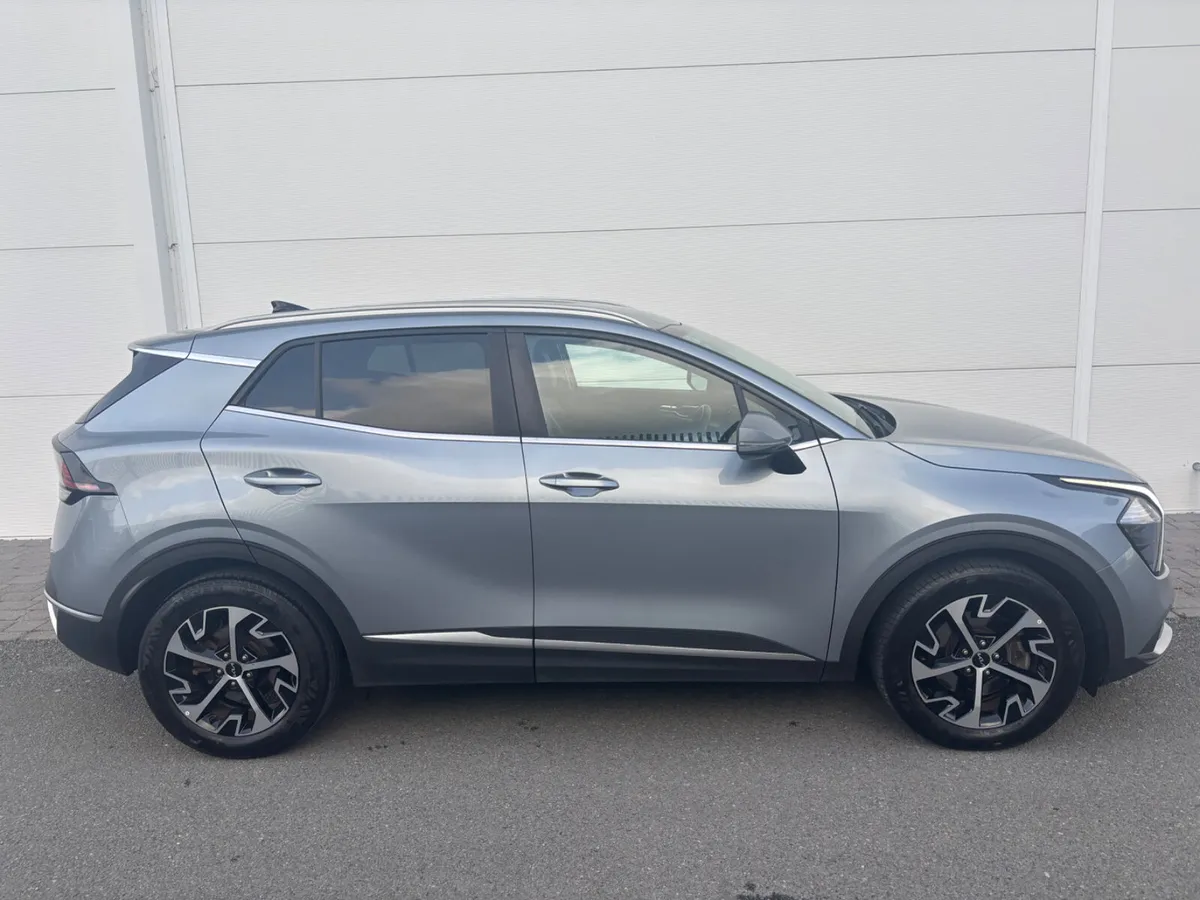 2022 KIA SPORTAGE K3 HEV A/T FKSH LOW KMS - Image 4