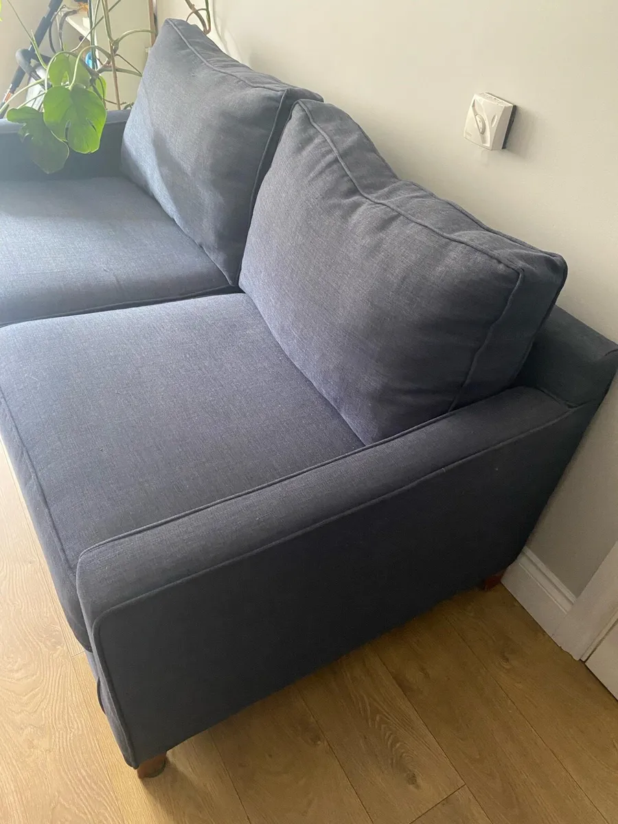 2+ Seater Navy Couch - Image 4