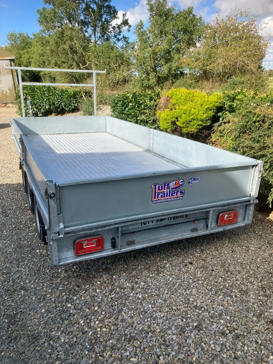 Trailers - Image 3
