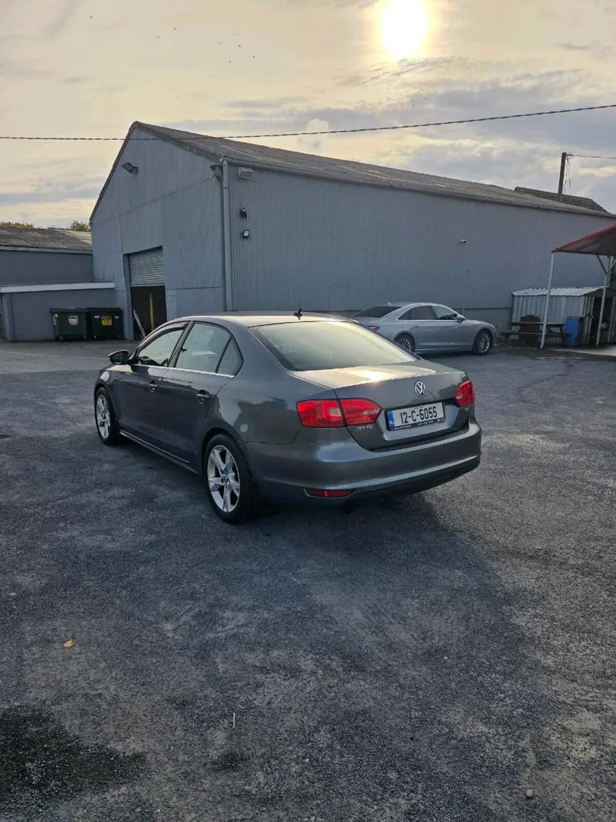 12 VW JETA 1.6 D AUTOMATIC - Image 4