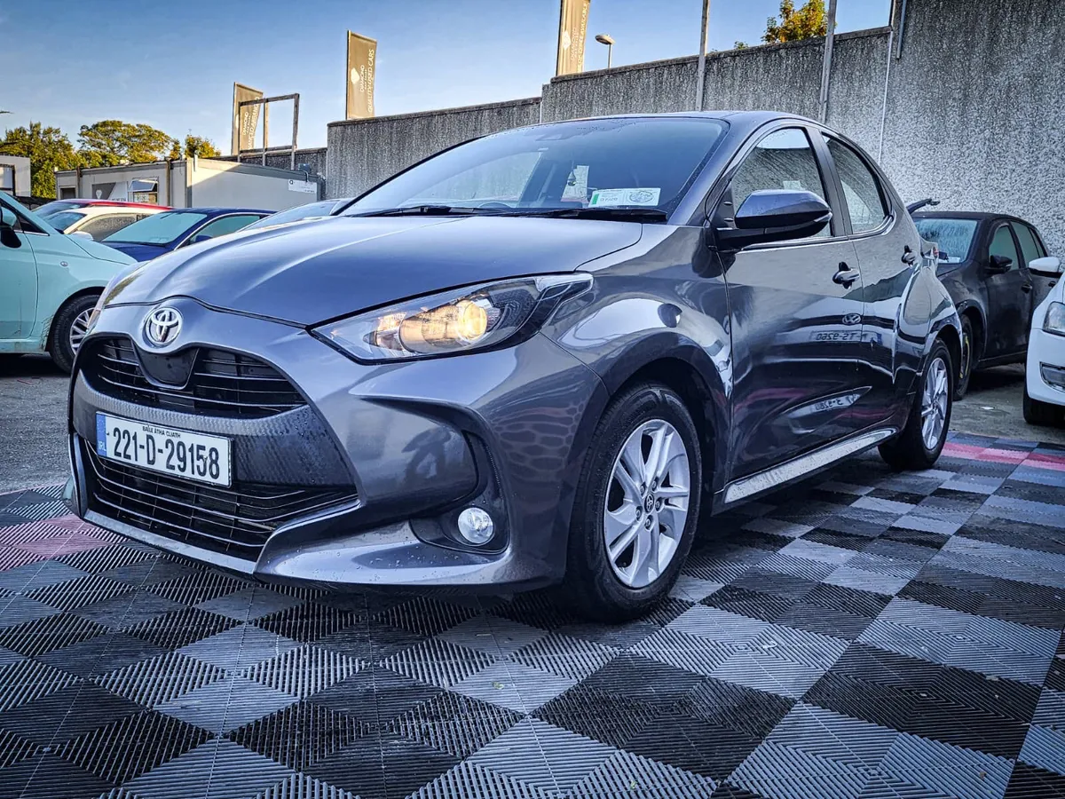 2022 TOYOTA YARIS 1L LUNA - Image 3