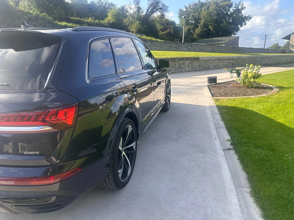 Audi q7 - Image 4