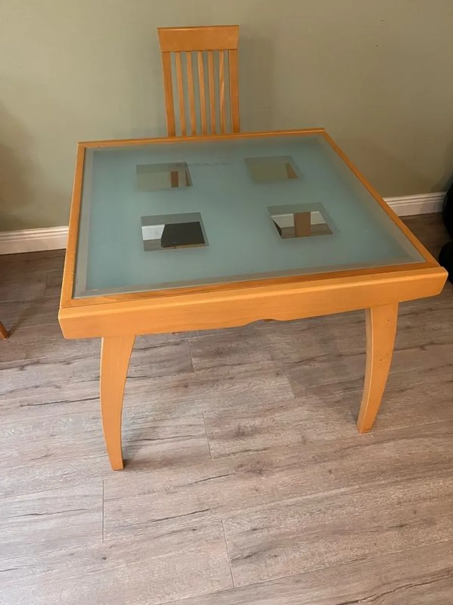 Dining Room Table & 6 Chairs - Image 1