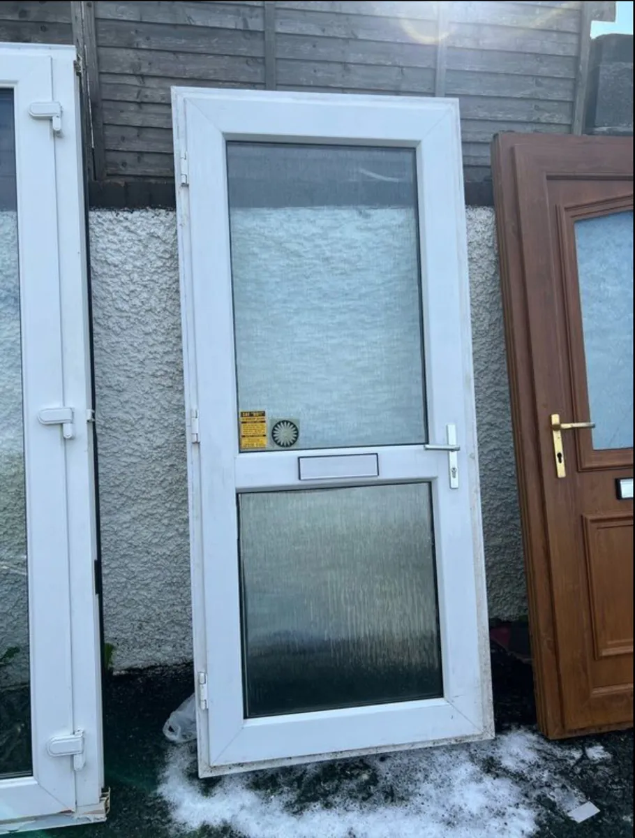Pvc front door - Image 1
