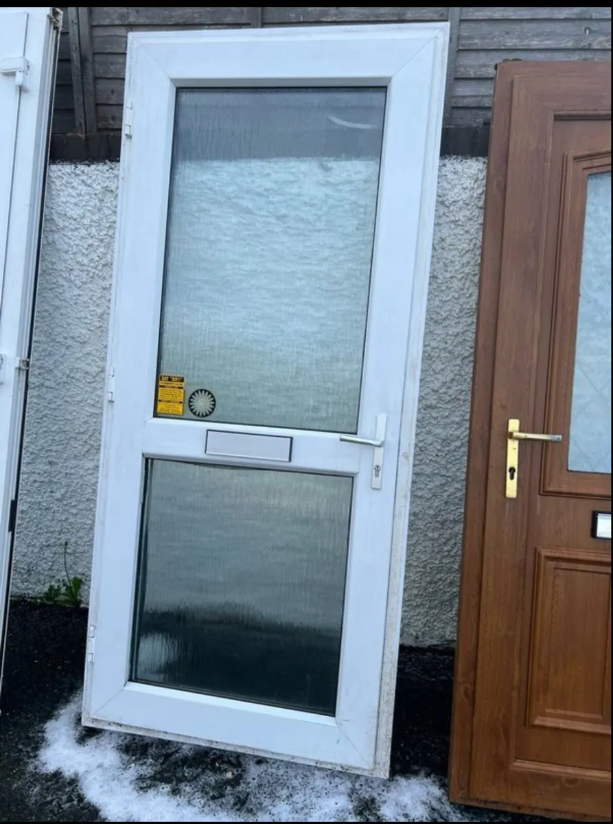 Pvc front door - Image 2