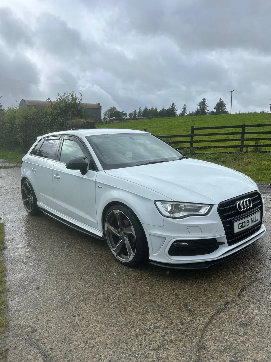 Audi A3 2015 - Image 2