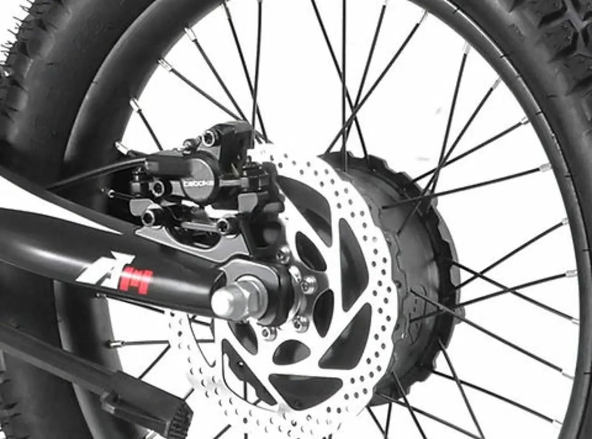 20" Revvi Bike ** NEW ** - Image 4