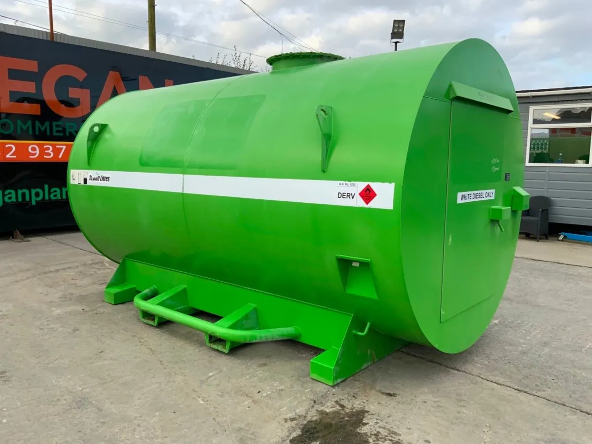 10,000lts CROSS BUNDED FUEL DELIVERY TANK. - Image 3