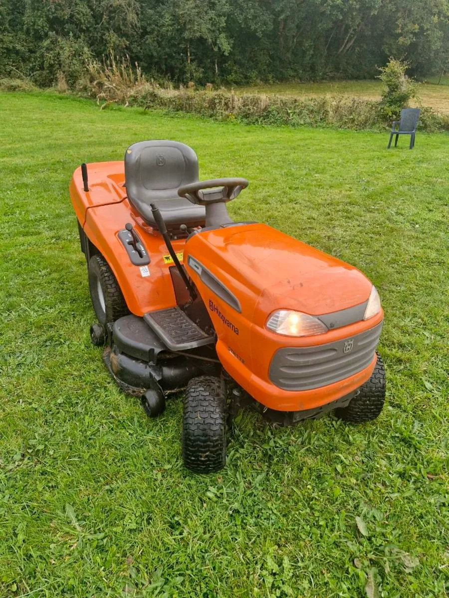 Husqvarna ride on mower MINT... Delivery available - Image 1
