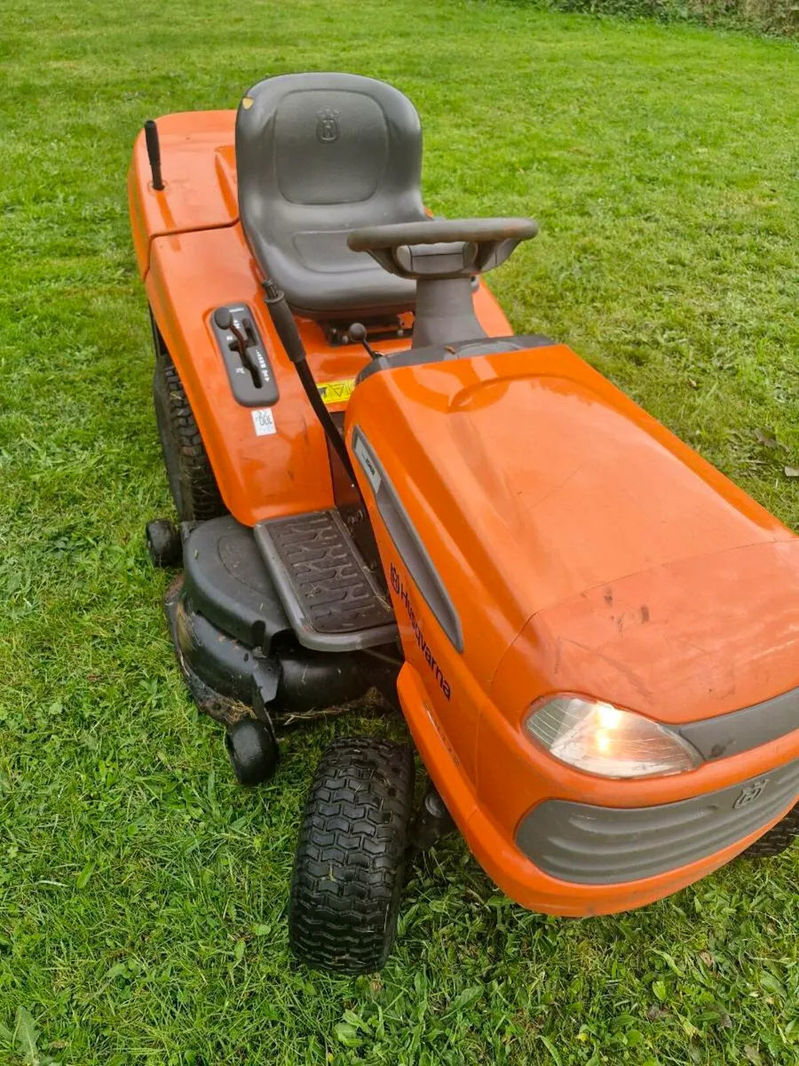 Husqvarna ride on mower MINT... Delivery available - Image 4