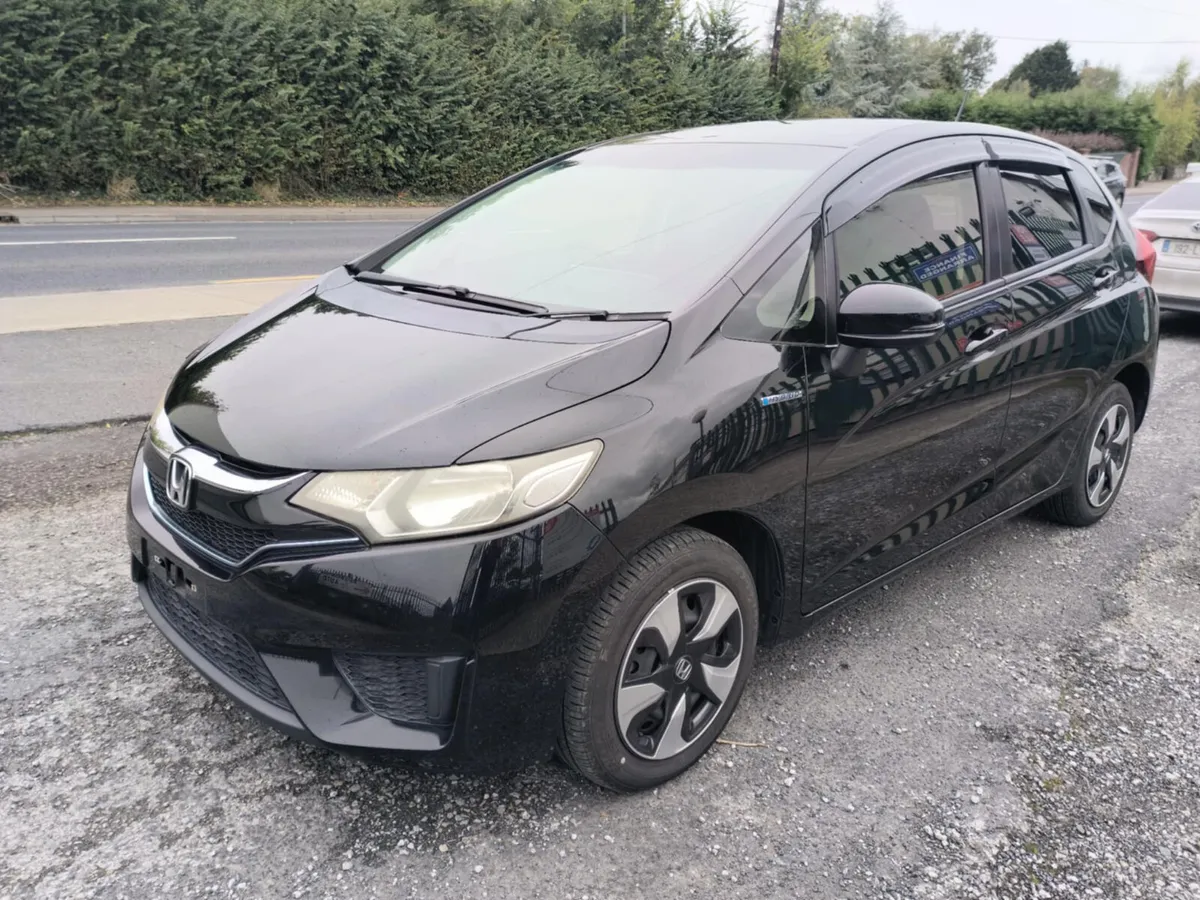 Honda FIT 1,5 Petrol / Electric Hybrid 2016 !!! - Image 3