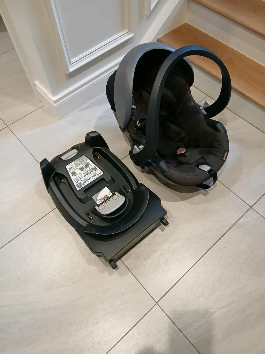 Uppa Baby Vista Travel System - Image 3