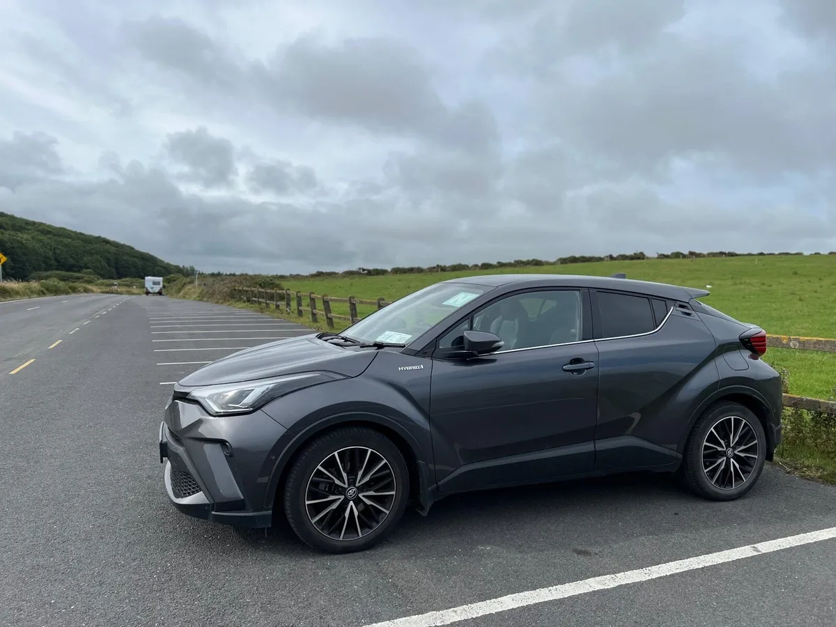 Toyota C-HR 2020 Sol - Image 1