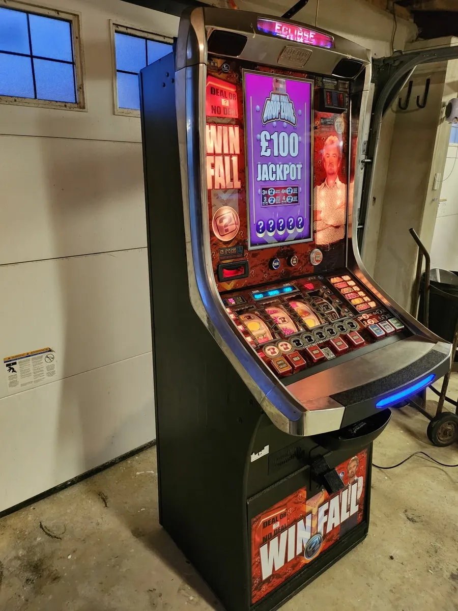 Deal or no deal Gaming machine - Image 2