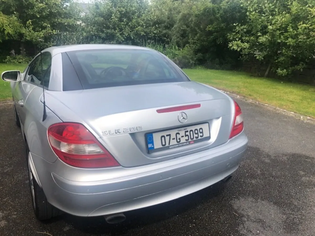 Mercedes-Benz SLK 2007 - Image 2