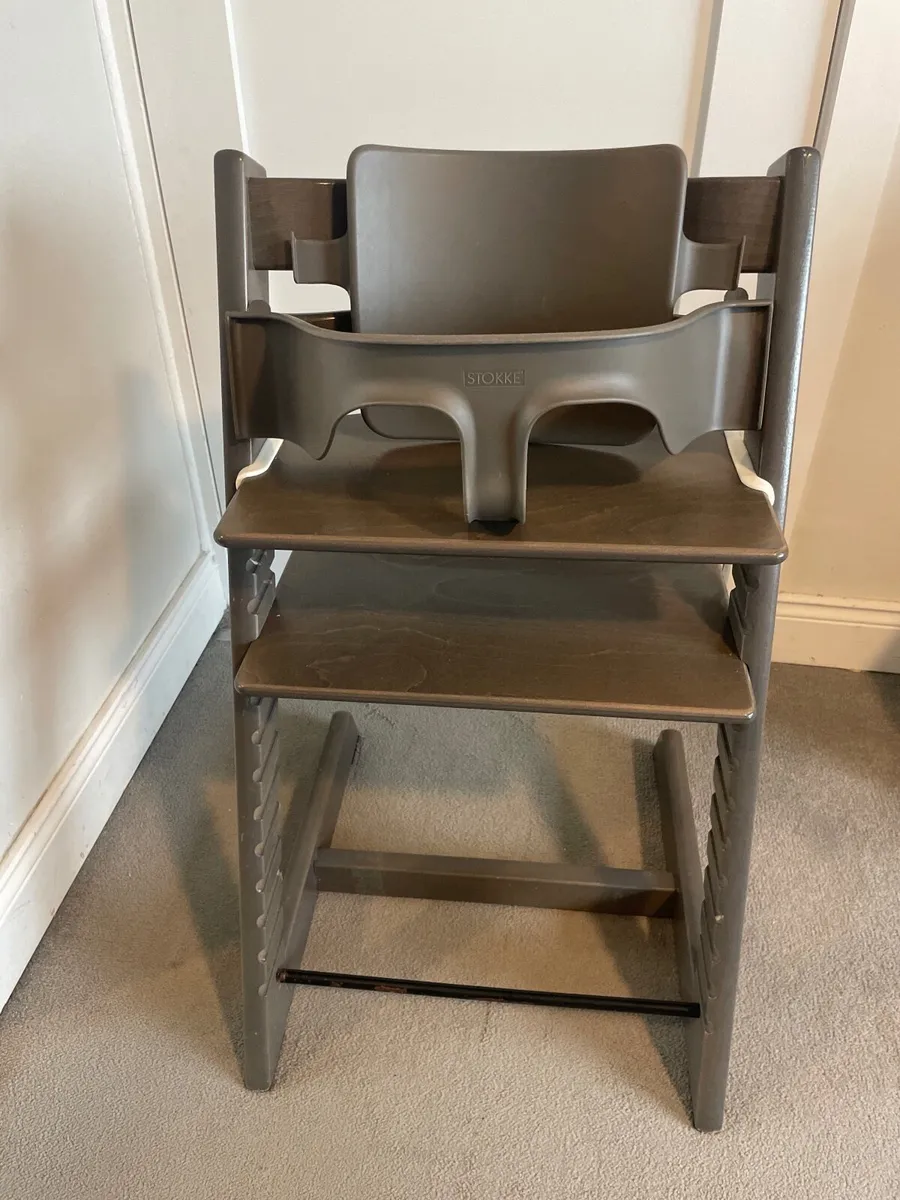 Stokke Tripp Trapp high chair with baby seat - Image 4