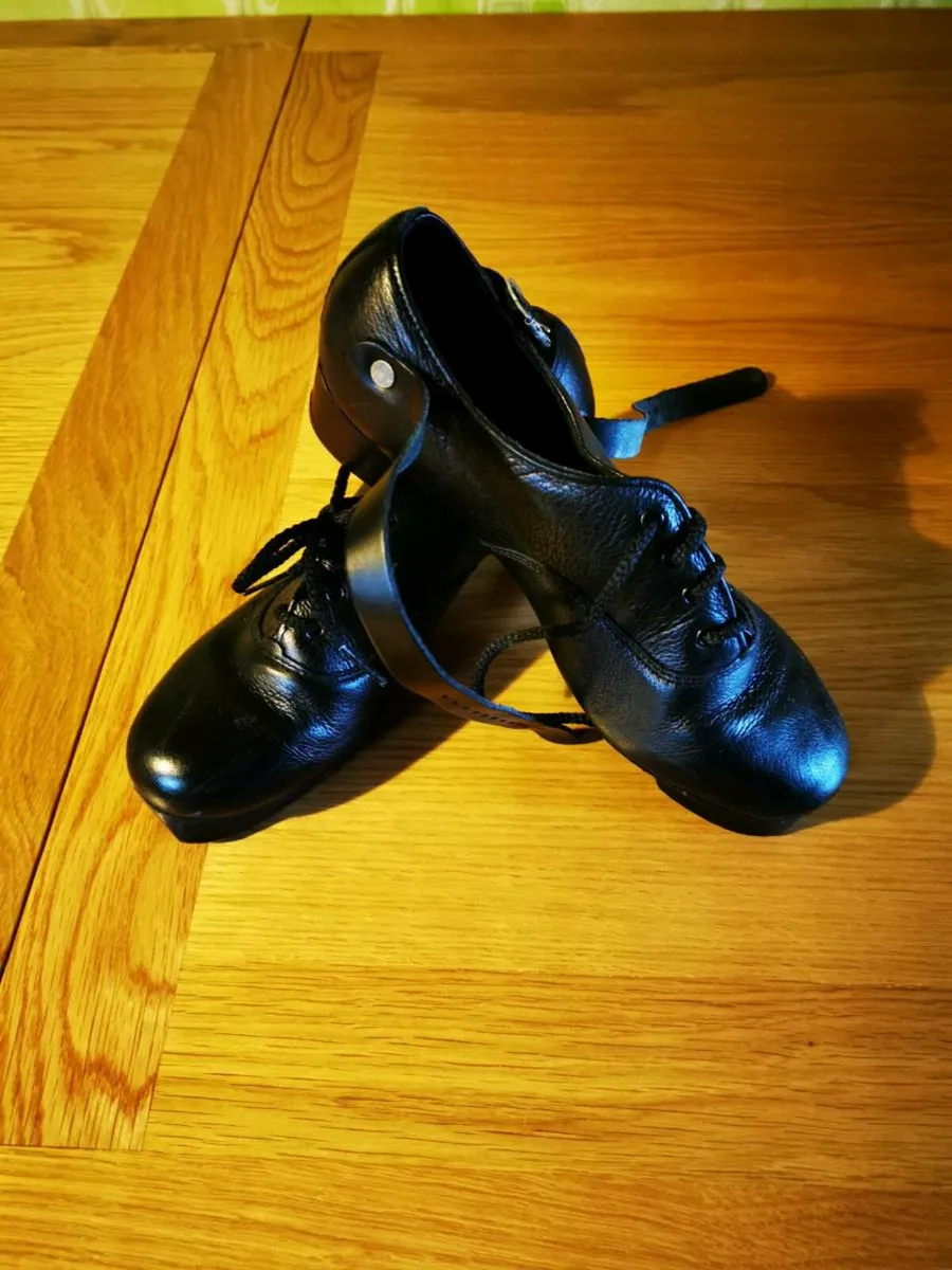 Irish dancing. - Image 4