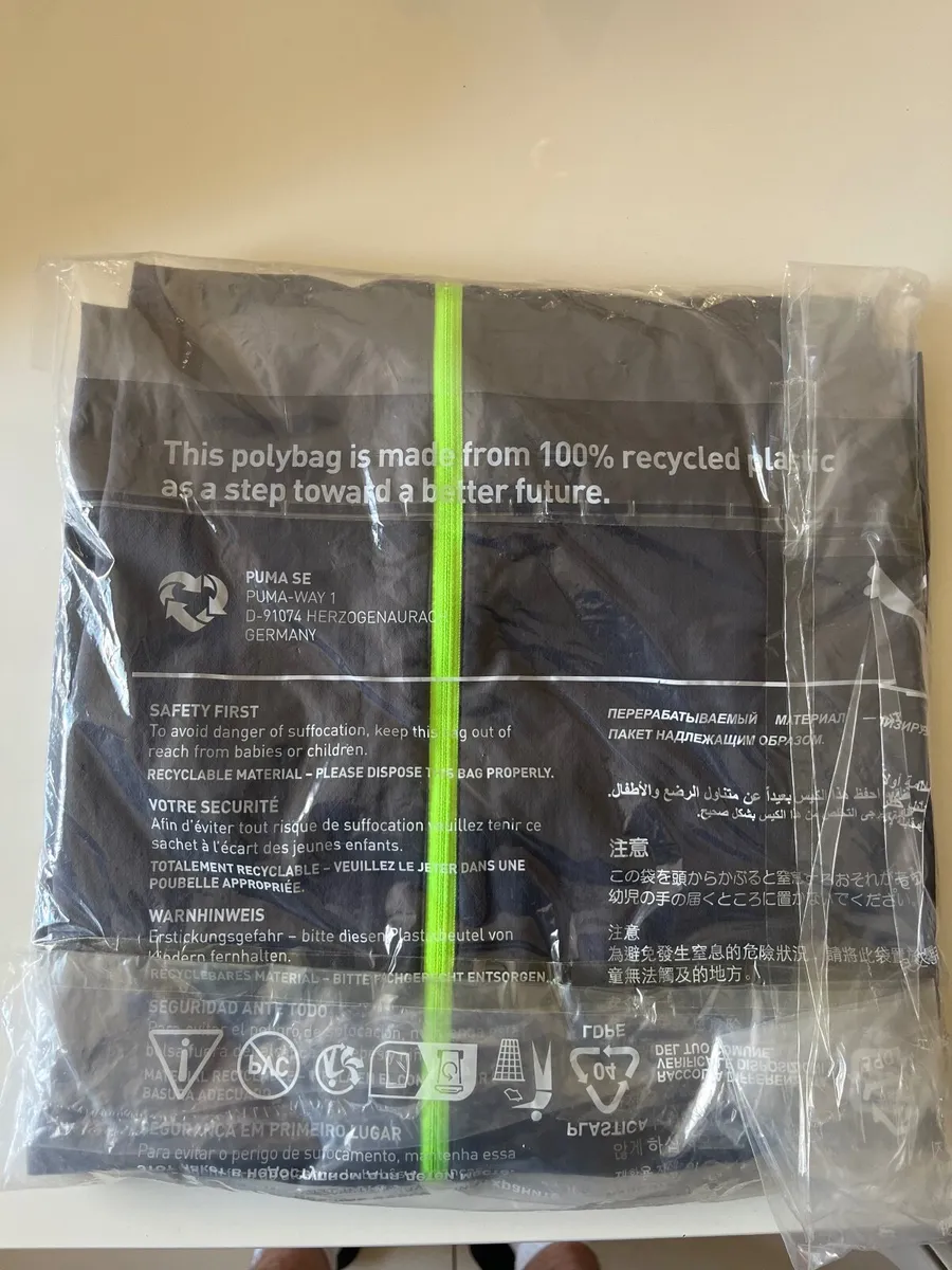 Hyrox official puma jacket - Image 2