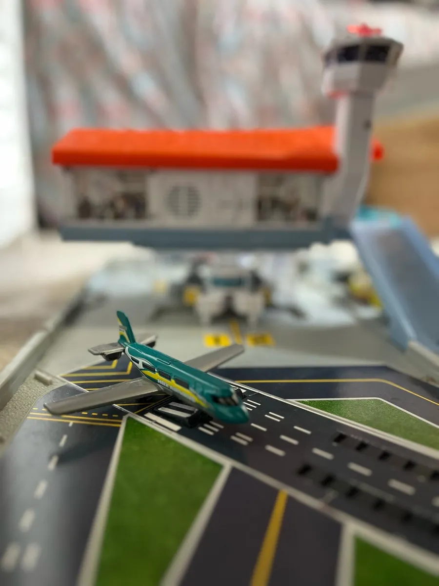 Matchbox Action Drivers Airport Playset - Image 4