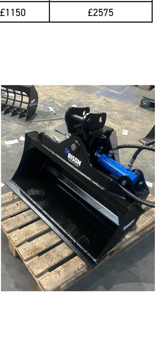 Buckets and attachments - Image 2