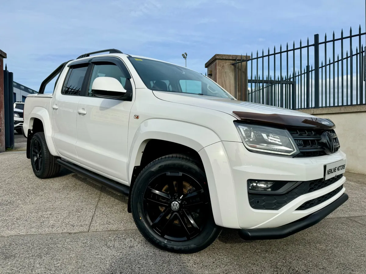 2018 Volkswagen Amarok BLACK EDITION!! - Image 3
