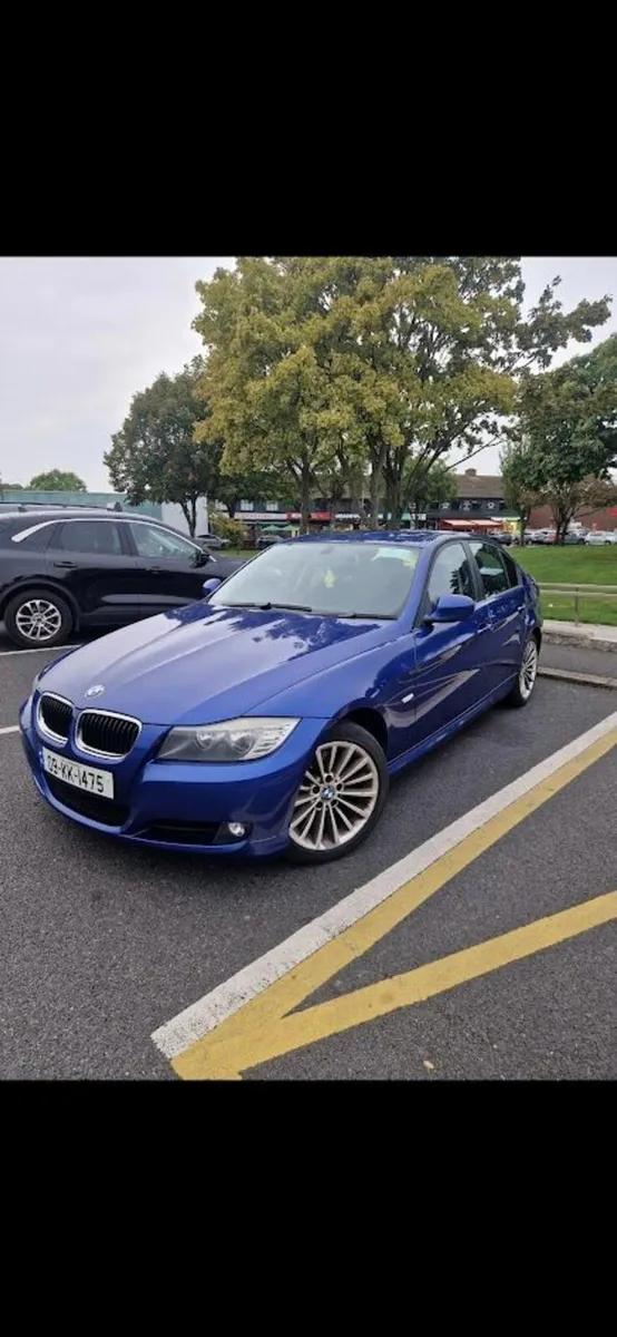 BMW 3-Series 2009 - Image 1