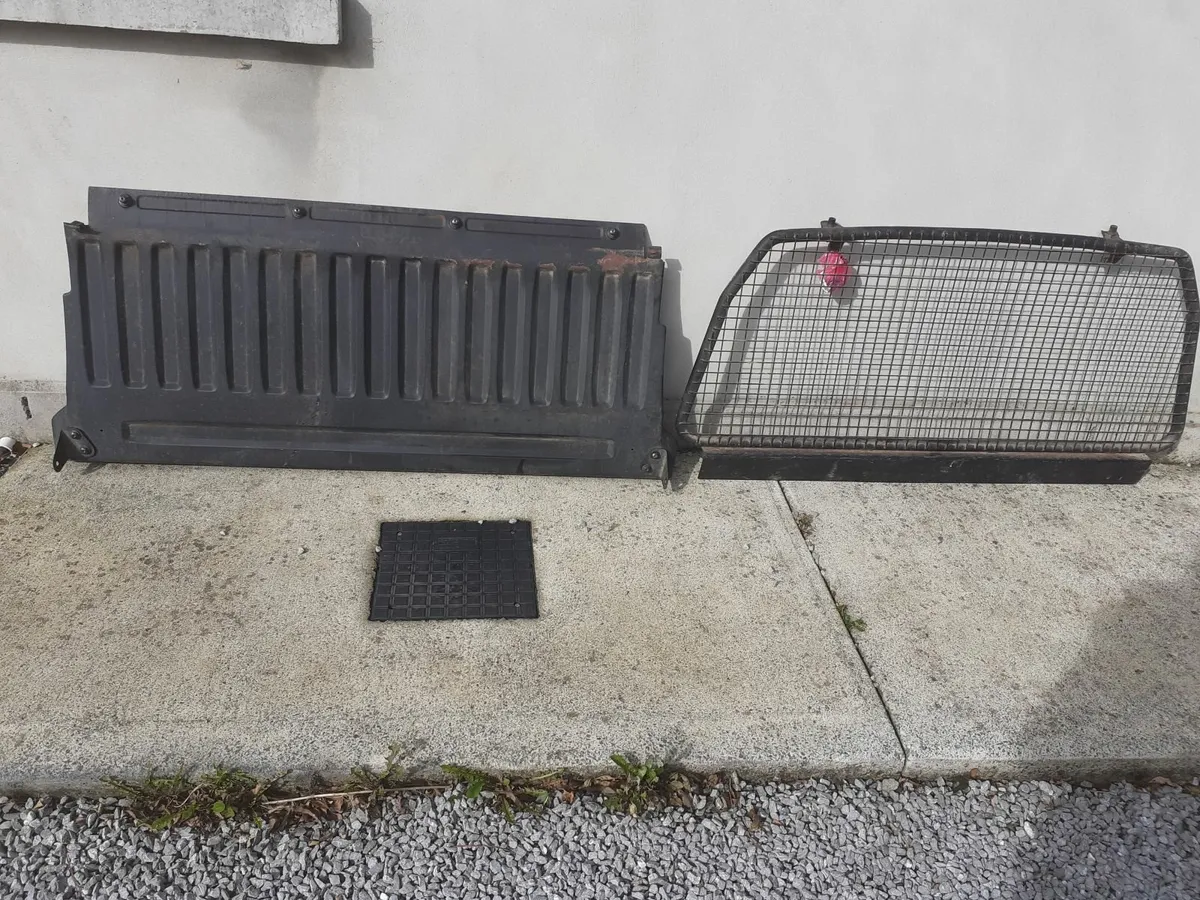 Partner or Berlingo bulkhead and mesh partition - Image 1