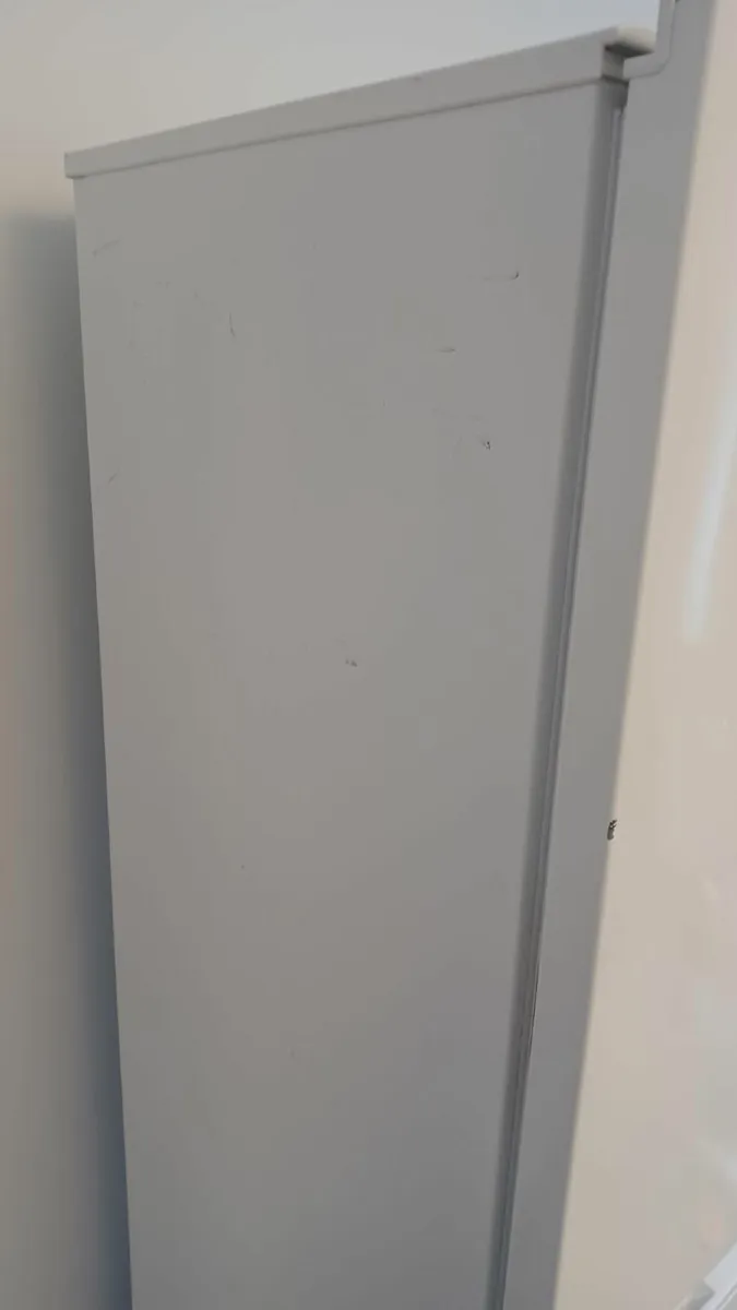 fridge freezer - Image 4