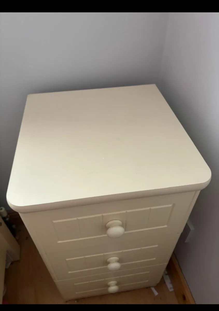 Bedroom Furniture - Image 4